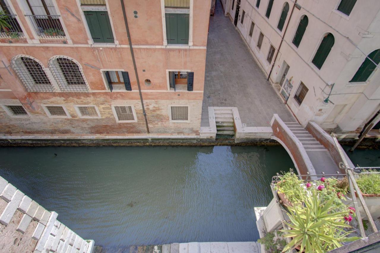 Marco Canal-Views Венеция Экстерьер фото